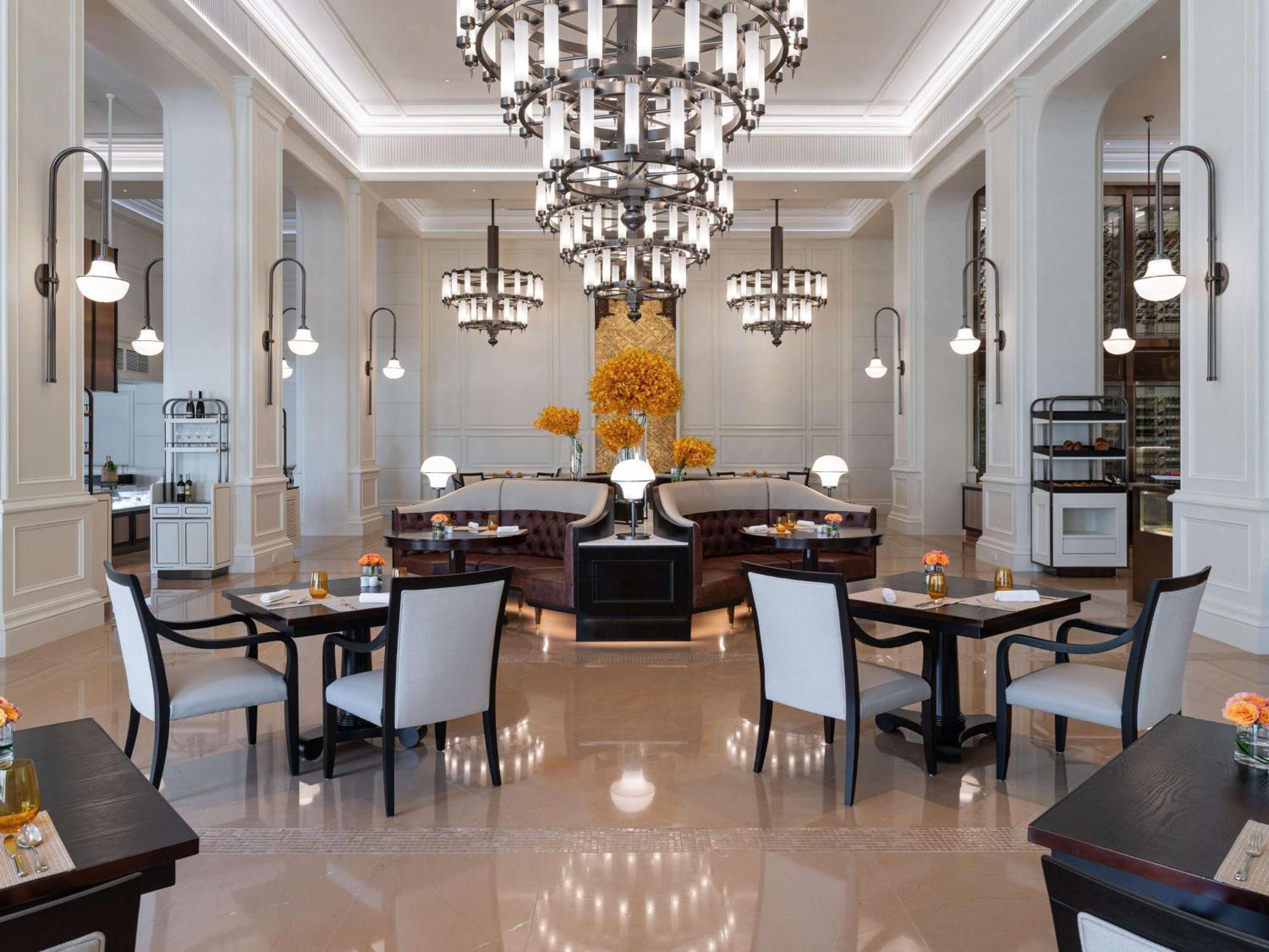 Sofitel Phnom Penh Phokeethra Hotel Ngoại thất bức ảnh