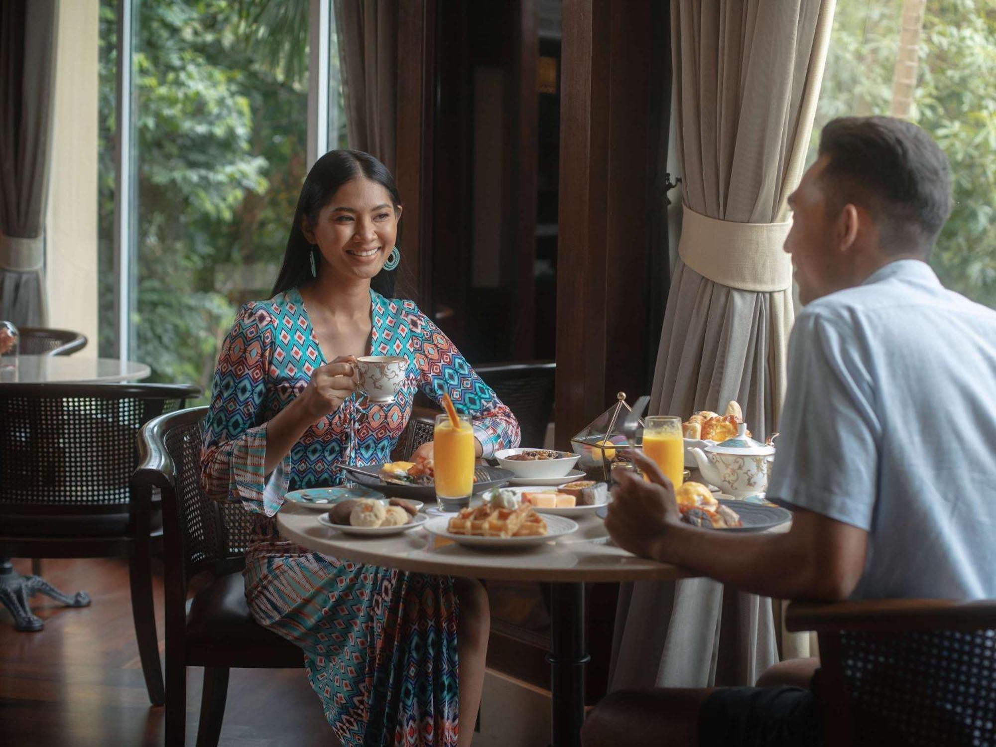 Sofitel Phnom Penh Phokeethra Hotel Ngoại thất bức ảnh