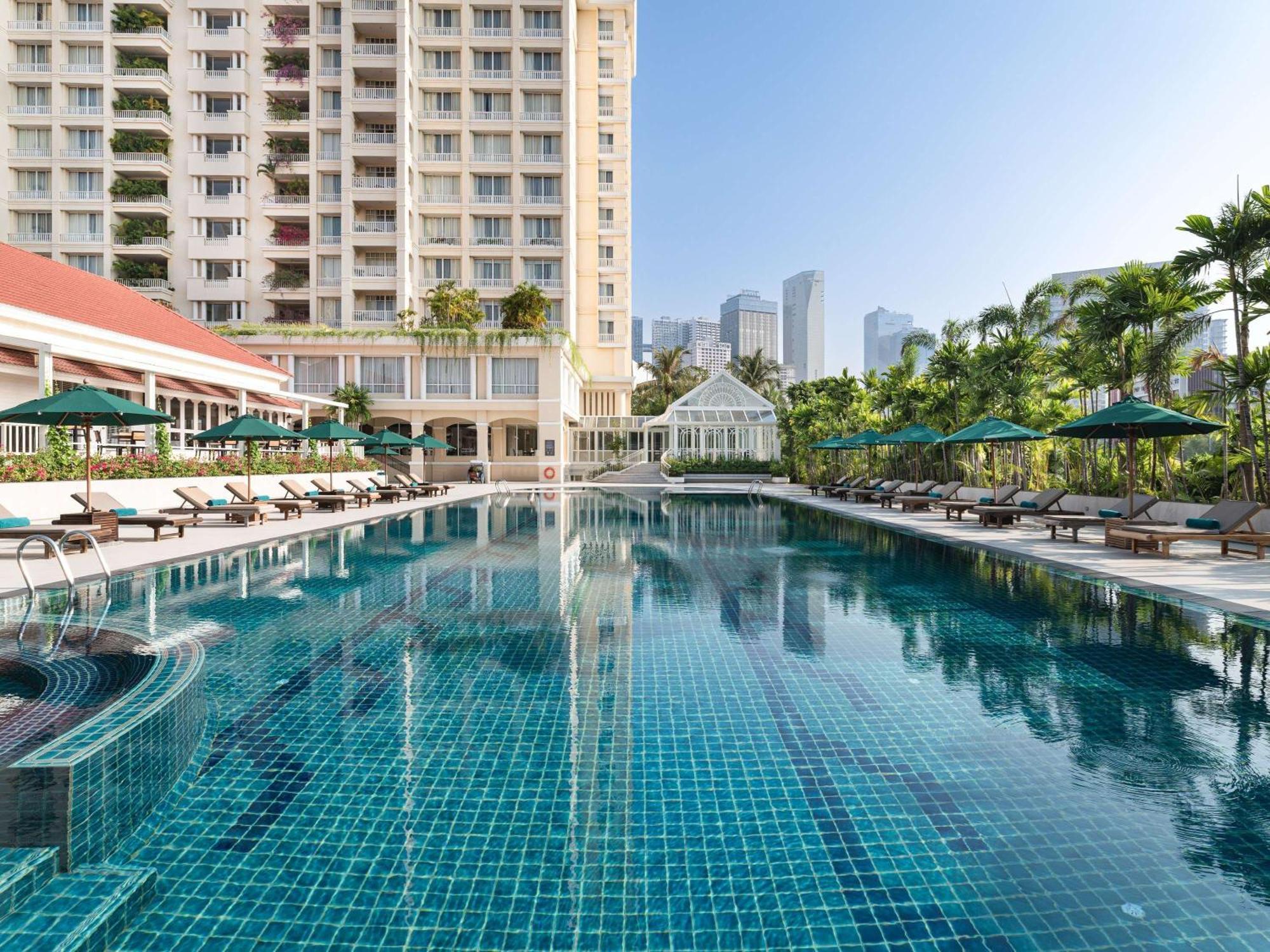 Sofitel Phnom Penh Phokeethra Hotel Ngoại thất bức ảnh