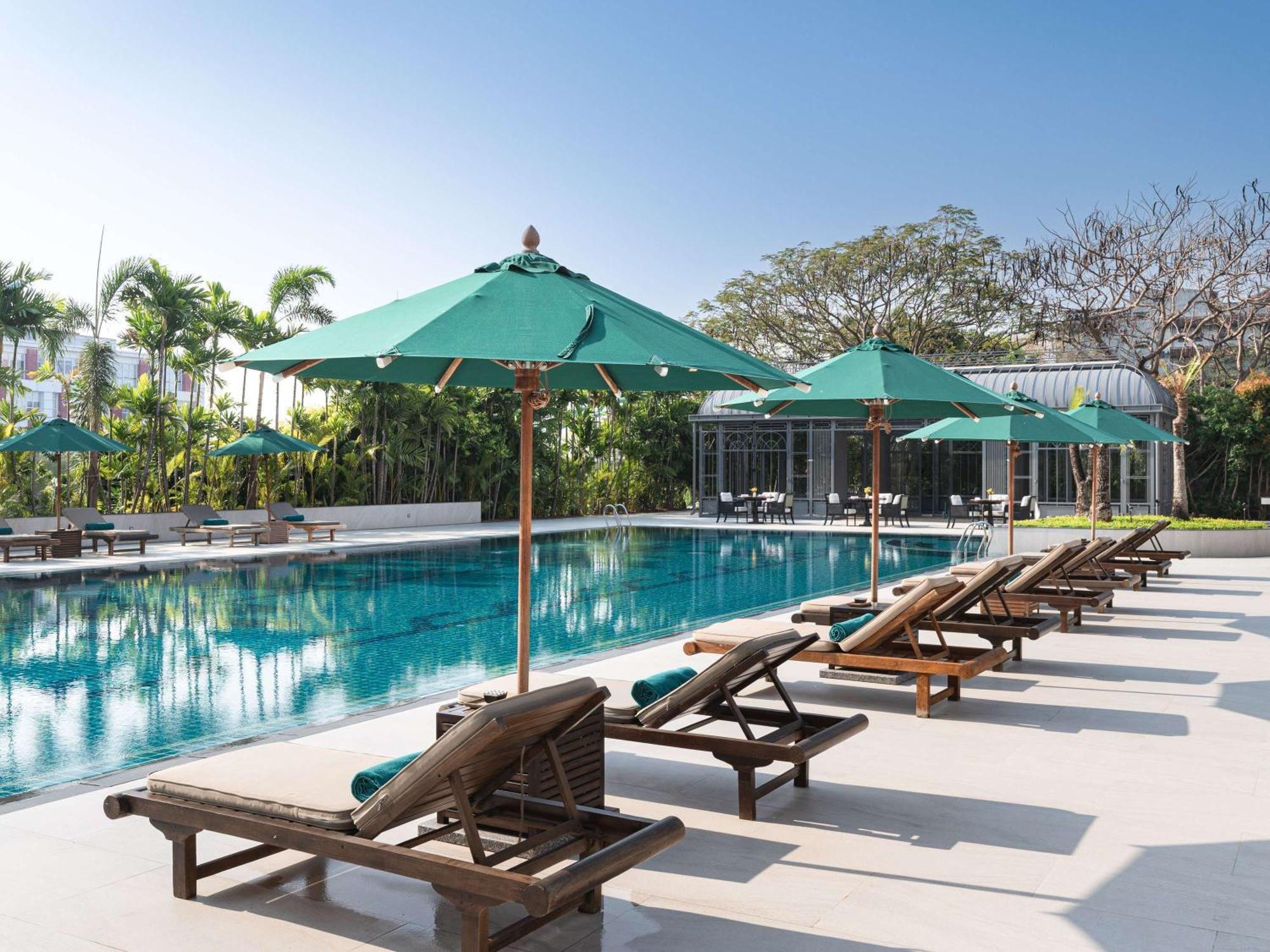 Sofitel Phnom Penh Phokeethra Hotel Ngoại thất bức ảnh